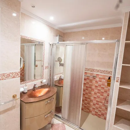 Alta Mar Playa Victoria * Cádiz