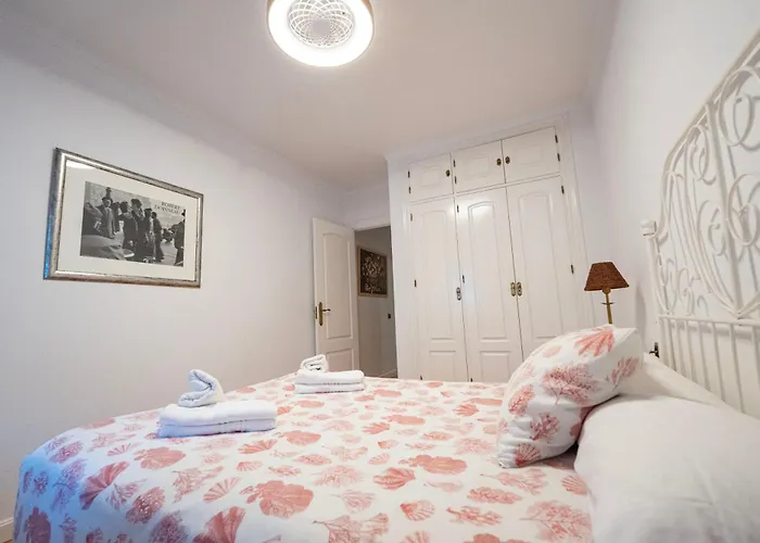 Апартаменти Alta Mar Playa Victoria *