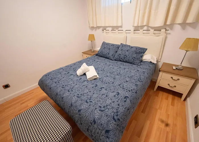 Alta Mar Playa Victoria Apartment *