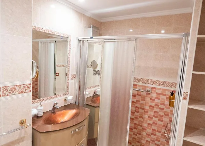 Alta Mar Playa Victoria * Cadiz